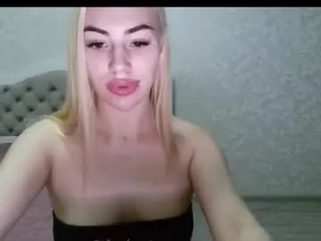 Chaturbate Adult Video Chat of lola_lipps