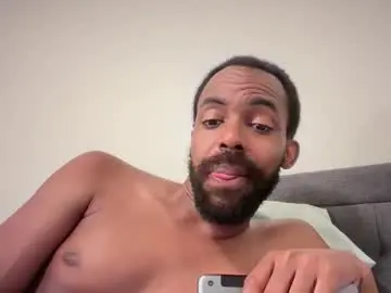 Chaturbate Live Porn of wellpackaged_