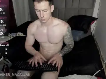 Chaturbate Live Sex Cam of jhonny_macallan