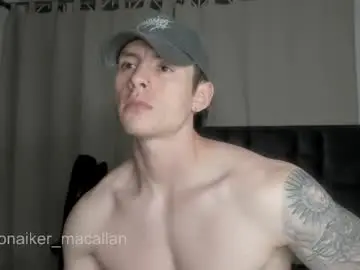 Chaturbate Sex Cam of jhonny_macallan