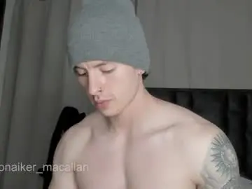 Chaturbate Adult Webcam of jhonny_macallan
