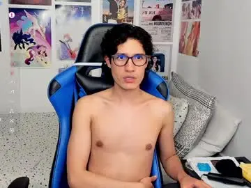 Chaturbate Watch Live Sex Cams of thydannyy