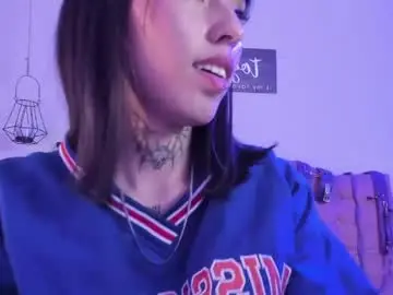 Chaturbate Adult Video Chat of zoe1_ls