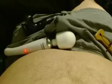 Chaturbate Live Sex Cam of bitchslaveboy123