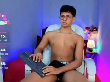 Chaturbate Free Live Porn of dawn_16