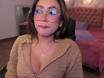 Chaturbate Best live sex cam show of eveline_figeroa
