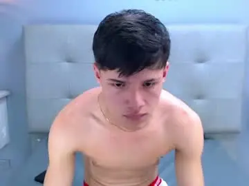 Chaturbate Live Sex of kevin_tupe
