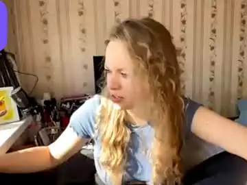 Chaturbate Adult Video Chat of lanniecastellow