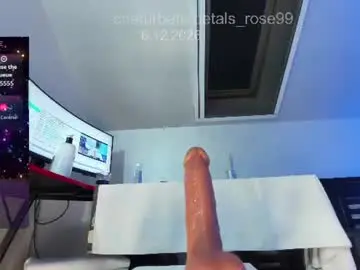 Chaturbate Best Webcam of petals_rose99
