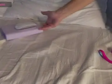 Chaturbate Free Porn Cam of saraoneee