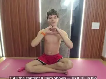 Chaturbate Free Porn Cam of calvin_loves_you