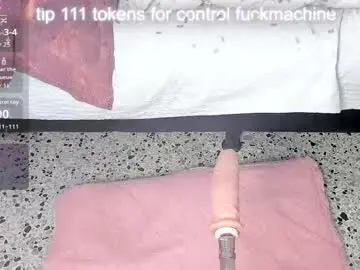 Chaturbate Sex Cam of cristale69