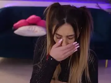 Chaturbate Sex Chat of itsivylicious_