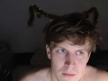 Chaturbate Live Sex Cam of _medaed20_