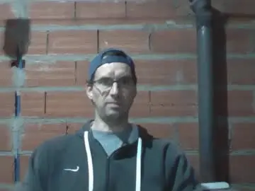 Chaturbate Free Porn Cam of banana_argen_15