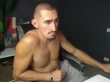 Chaturbate Live Porn of gradycruz
