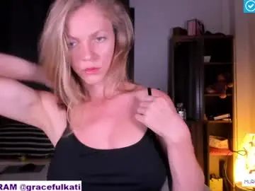 Chaturbate Live Sex Cam of murmur_kati