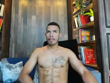 Chaturbate Live Porn of owenpierce1