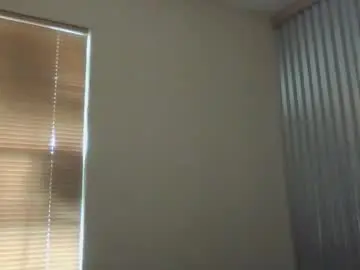 Chaturbate Best live sex cam show of petitebitchfucks