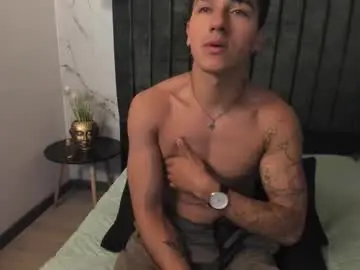 Chaturbate Sex Chat of andyjoy_