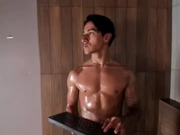 Chaturbate Free Porn Cam of andyjoy_