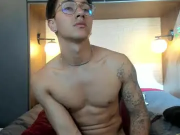 Chaturbate Adult Video Chat of andyjoy_