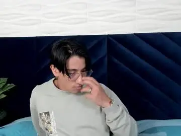 Chaturbate Nude Webcam of andyjoy_