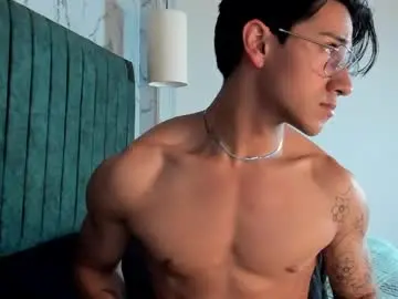 Chaturbate Live Porn of andyjoy_