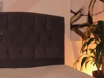 Chaturbate Live Sex of ivyrose_1