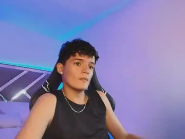 Chaturbate Adult Webcam of luca_voss1