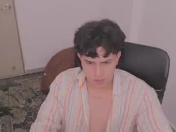 Chaturbate Live Sex Cam of magic_tony