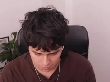 Chaturbate Live Sex Cam of magic_tony