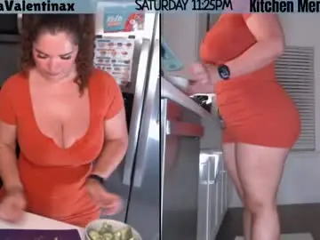 Chaturbate Live Sex Cam of milavalentinax