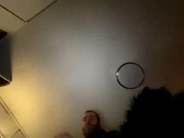 Chaturbate Free Porn Cam of mrnine999