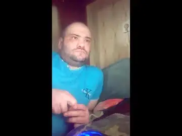 Chaturbate Live Sex Cam of scuban87