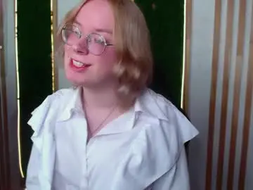 Chaturbate Live Sex Cam of amanda_butlerr