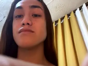 Chaturbate Live Sex Cam of belladeputaxx