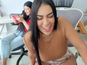 Chaturbate Live Sex of emillybrowm