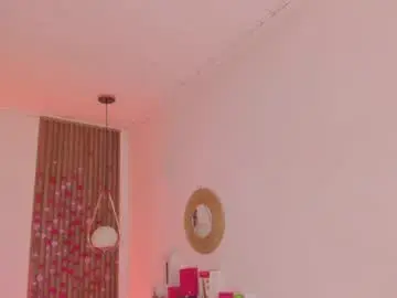 Chaturbate Watch Live Sex Cams of bellawoods_