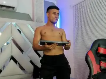 Chaturbate Nude Webcam of iron_king7