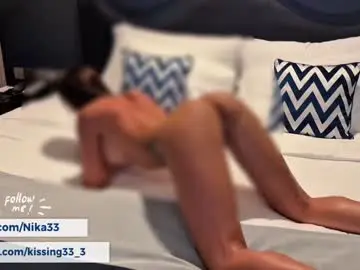 Chaturbate Watch Live Sex Cams of kissing33