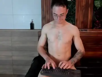 Chaturbate Live Porn of liljames_