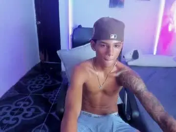 Chaturbate Free Porn Cam of snak_master1