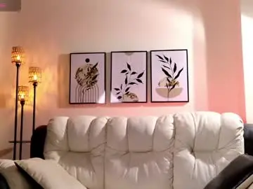 Chaturbate Live Sex Cam of violeta_foxz