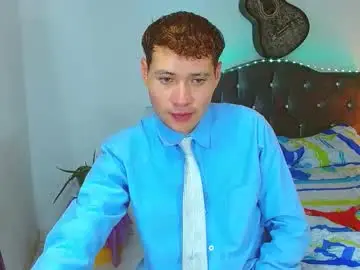 Chaturbate Best live sex cam show of _santi2