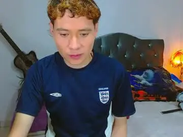 Chaturbate Sex Cam of _santi2