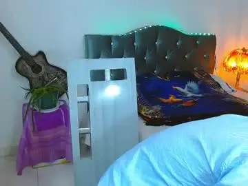 Chaturbate Nude Webcam of _santi2