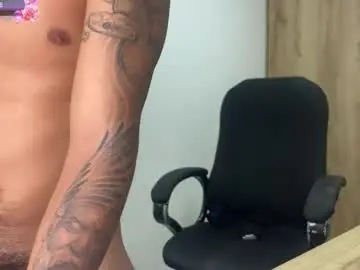 Chaturbate Best live sex cam show of bob_pettersonn