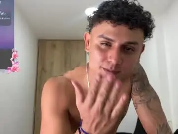 Chaturbate Sex Chat of bob_pettersonn