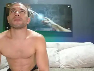 Chaturbate Best live sex cam show of crhistian1_